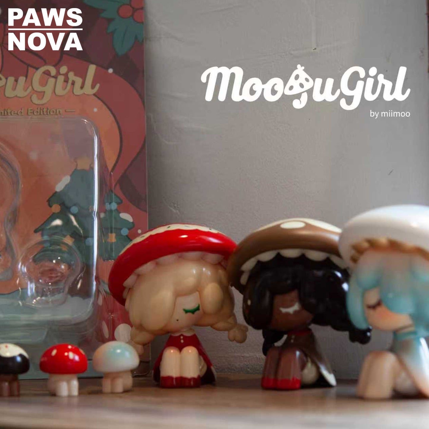 MUSHROOM GIRL&LITTLE MUSHROOM PVC FIGURINE