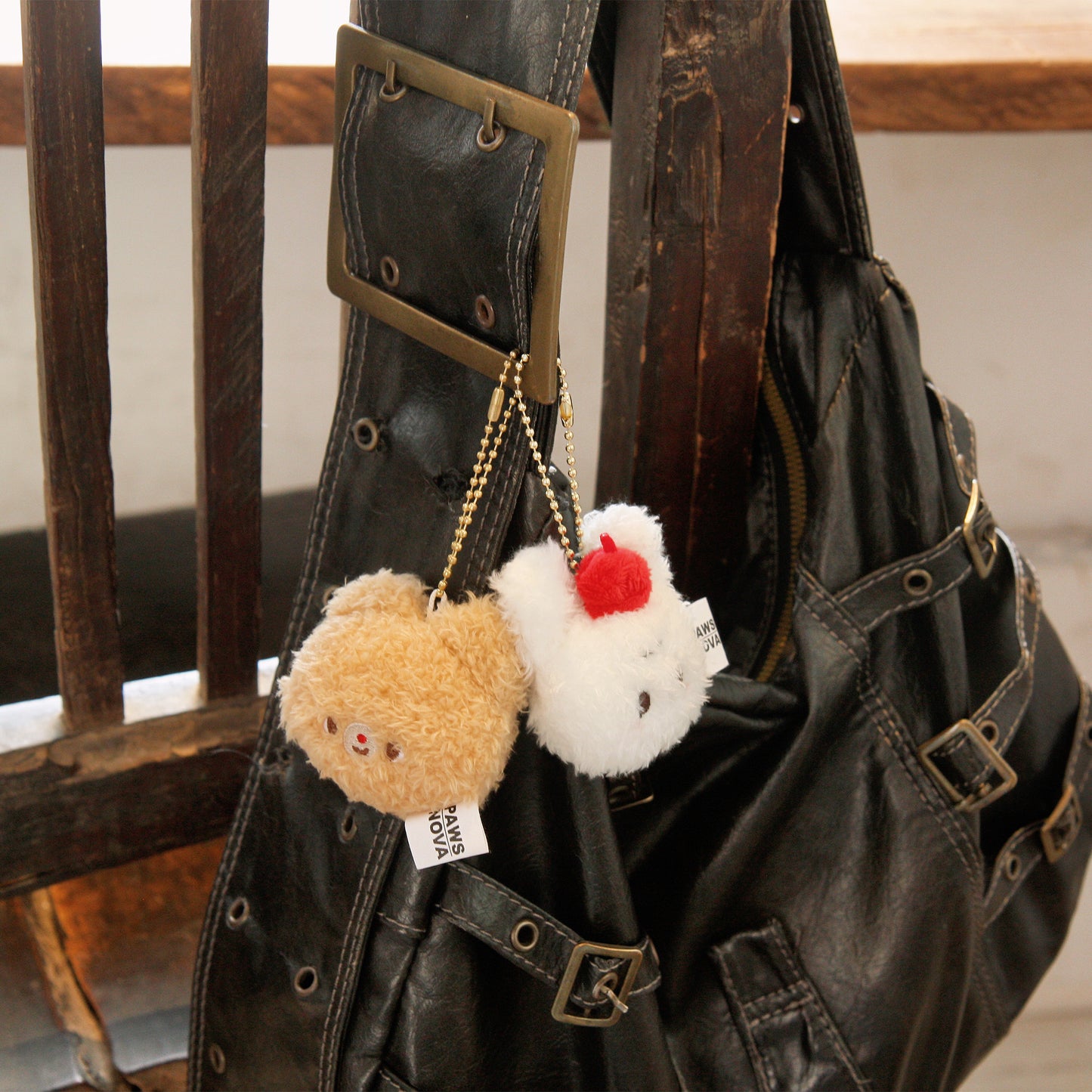 Kumaru And Friends Plush refrigerator magnet ornament