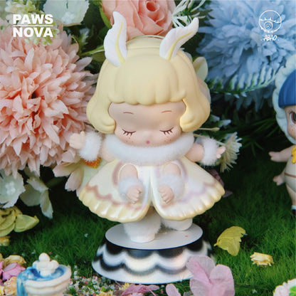 ABAO FLORAL CONCERTO SERIES SURPRISE BOX FIGURE