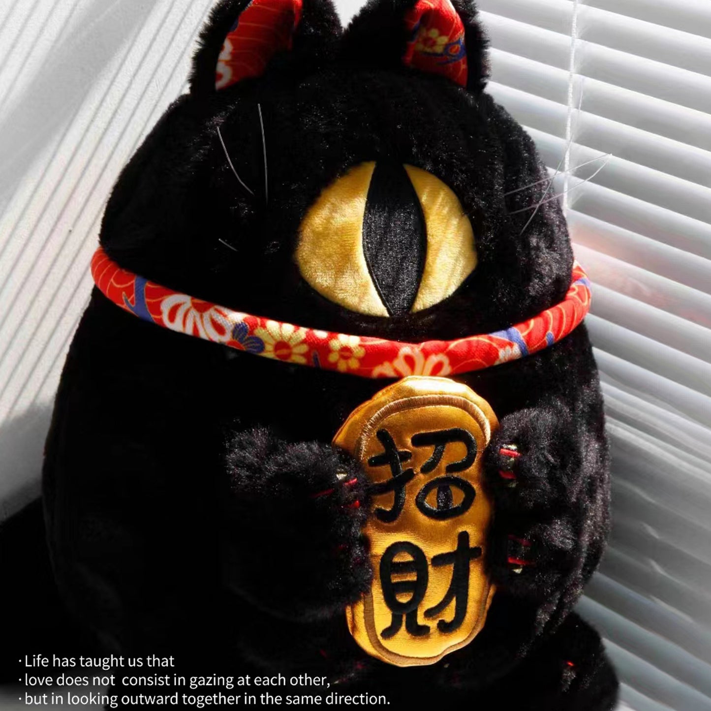 Maneki Spider Cat PLUS