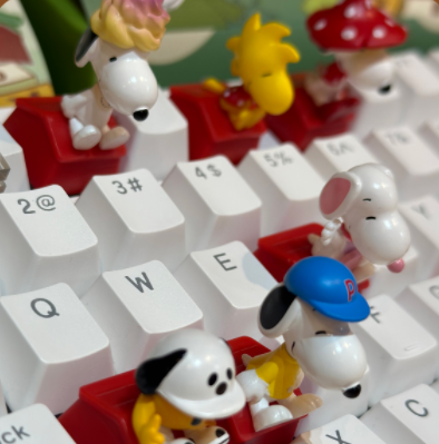 Snoopy 75th Anniversary Artist Collaboration Keycap Blind Box Set